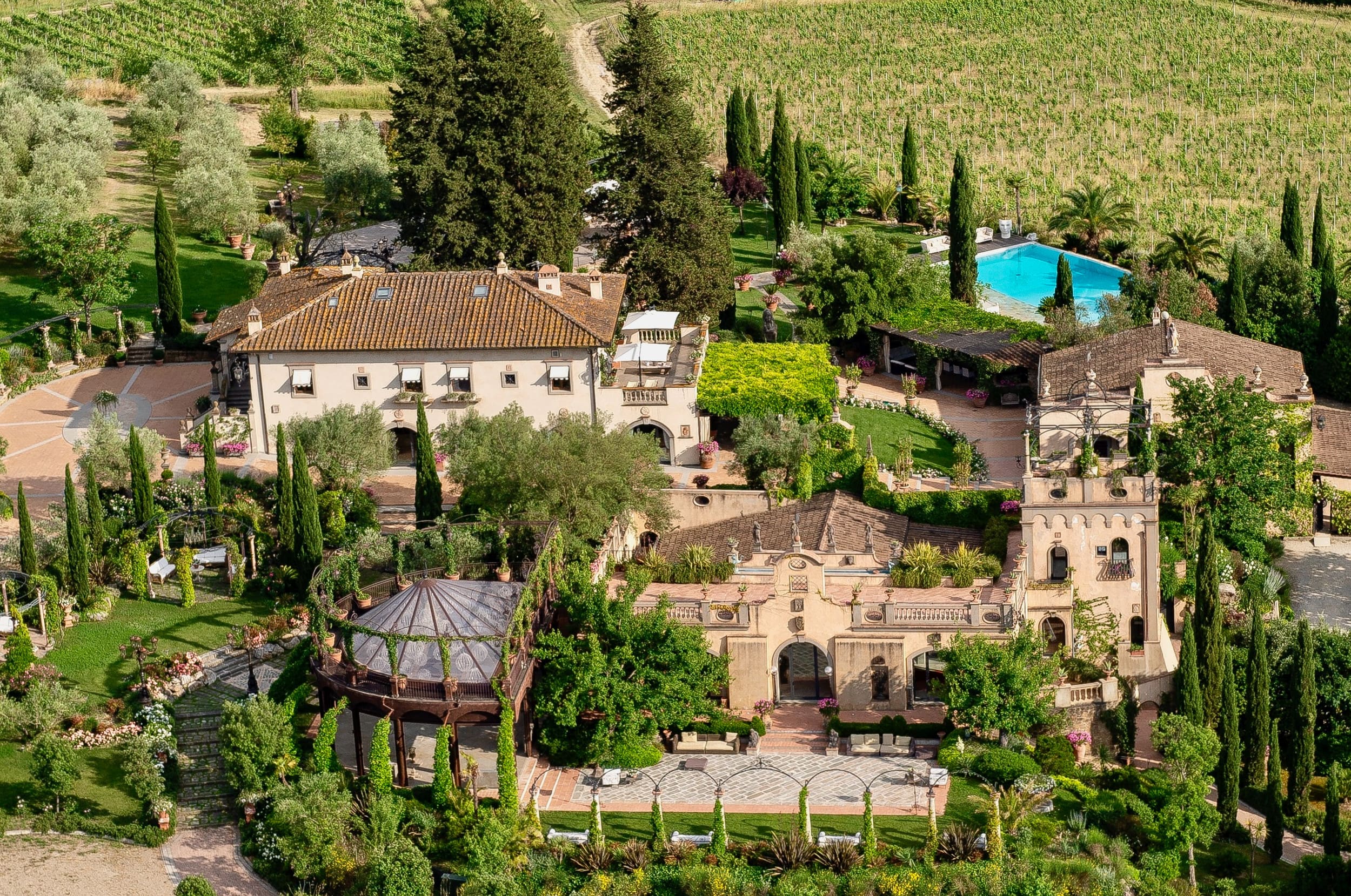 The view from above of Tenuta Corbinaia in Tuscany