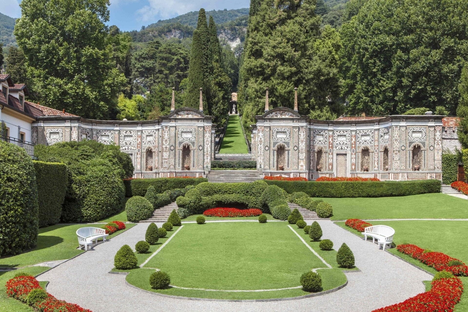 The Italian Luxury on Lake Como for a Destination wedding at Villa d'Este