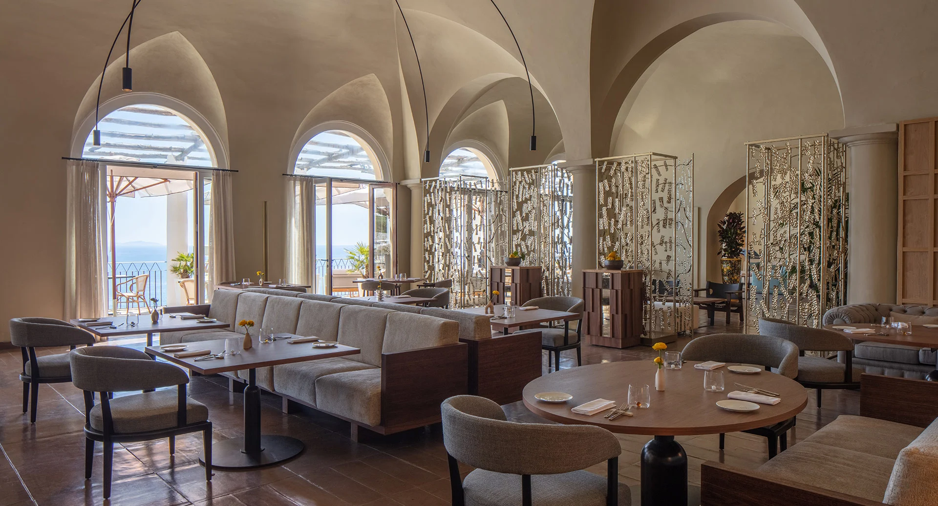 Anantara Convento di Amalfi Grand Hotel blends historic charm with modern luxury on the Amalfi Coast.