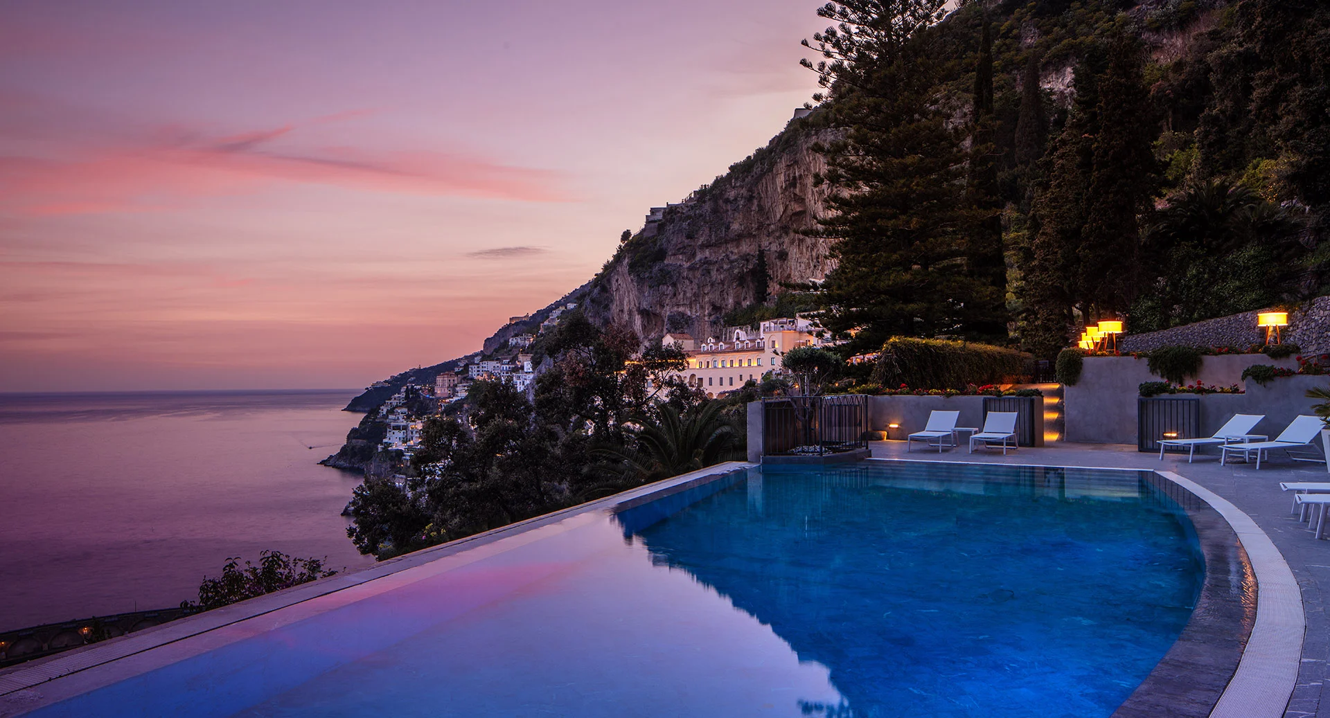 Anantara Convento di Amalfi Grand Hotel blends historic charm with modern luxury on the Amalfi Coast.