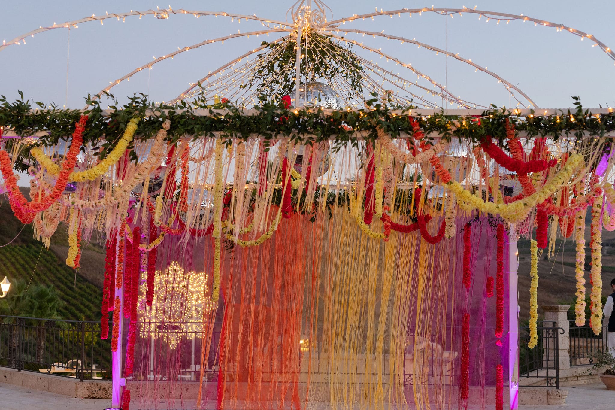 CheChic - Destination wedding Italy - Anjali & Vignesh - Traditional Indian wedding in Sicily12 Image