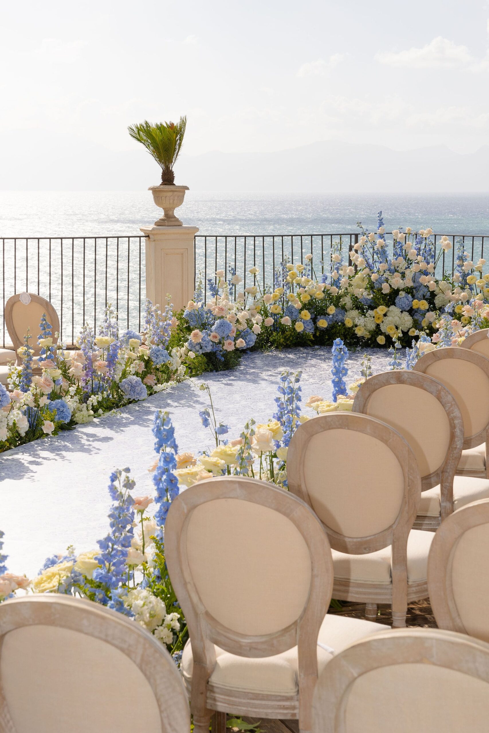 CheChic - Destination wedding Italy - Anjali & Vignesh - Traditional Indian wedding in Sicily33 Image