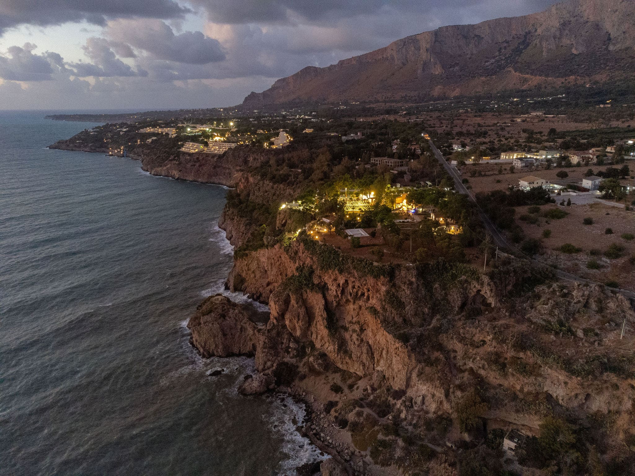 CheChic - Destination wedding Italy - Anjali & Vignesh - Traditional Indian wedding in Sicily44 Image