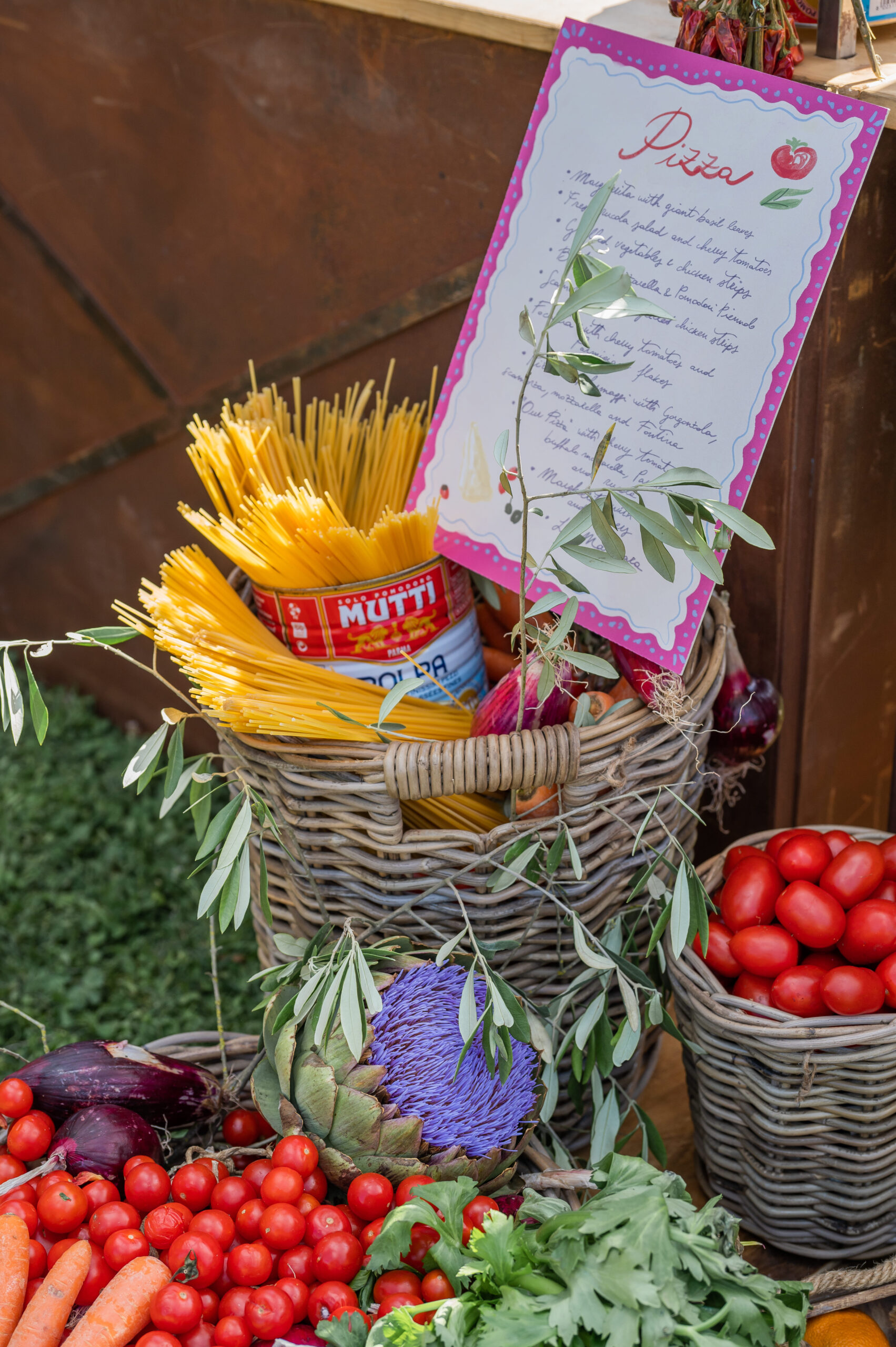 CheChic - Destination wedding Italy - Asyla & Aafaq - Bespoke Indian wedding in Tuscany36 A pizza party wedding setup in Italy