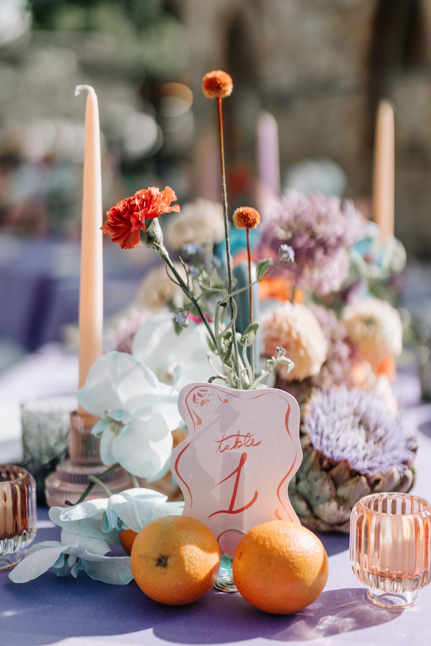 CheChic - Destination wedding Italy - Asyla & Aafaq - Bespoke Indian wedding in Tuscany9 A centerpiece with flowers and candles