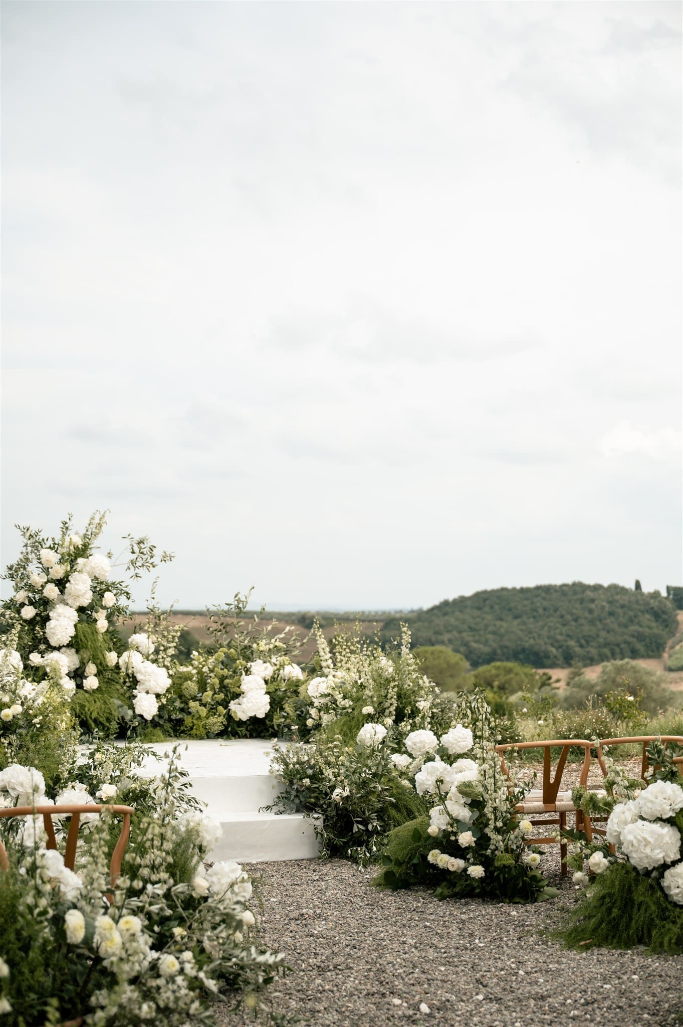 CheChic - Destination wedding Italy - Lauren & David - Exclusive Destination wedding in Tuscany at Villa Petriolo5 Image