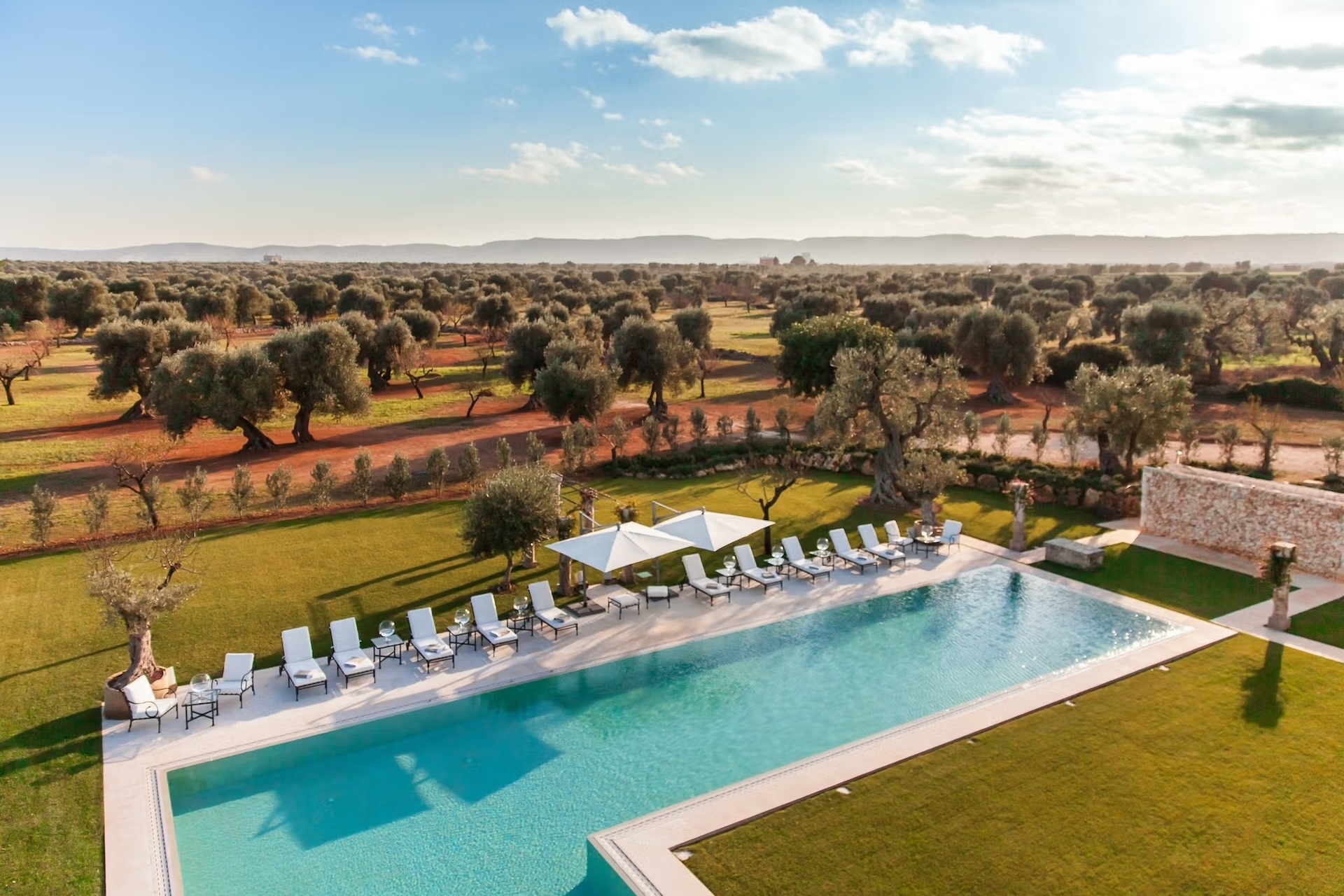 CheChic - Destination wedding Italy - Masseria Pettolecchia La Residenza - Puglia7 Image