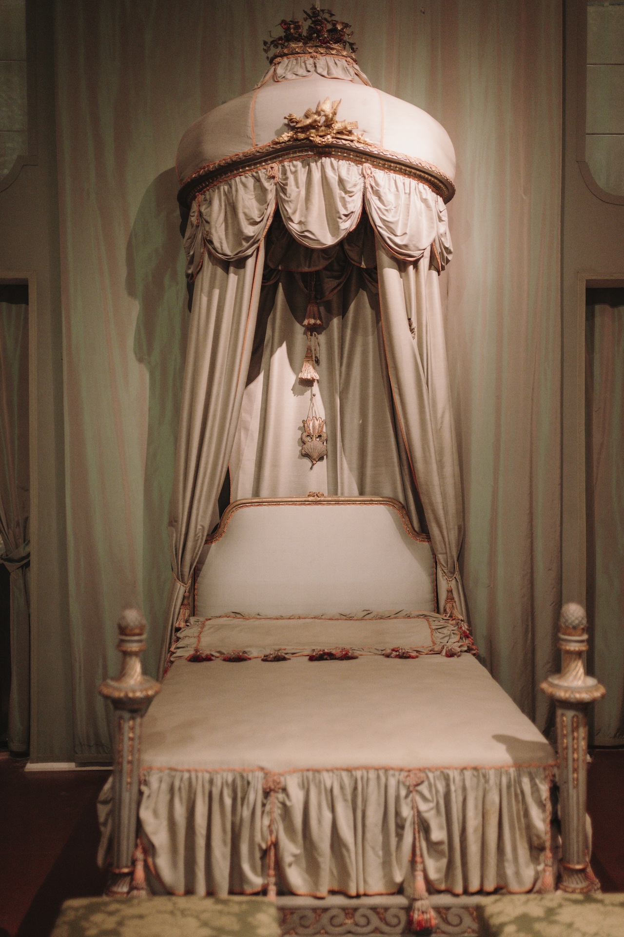 CheChic - Destination wedding Italy - Wedding in Piemonte at La Venaria Reale - Turin - 00004 The inner spaces of La Venaria, Tornino: A Timeless location for a destination wedding in Piemonte