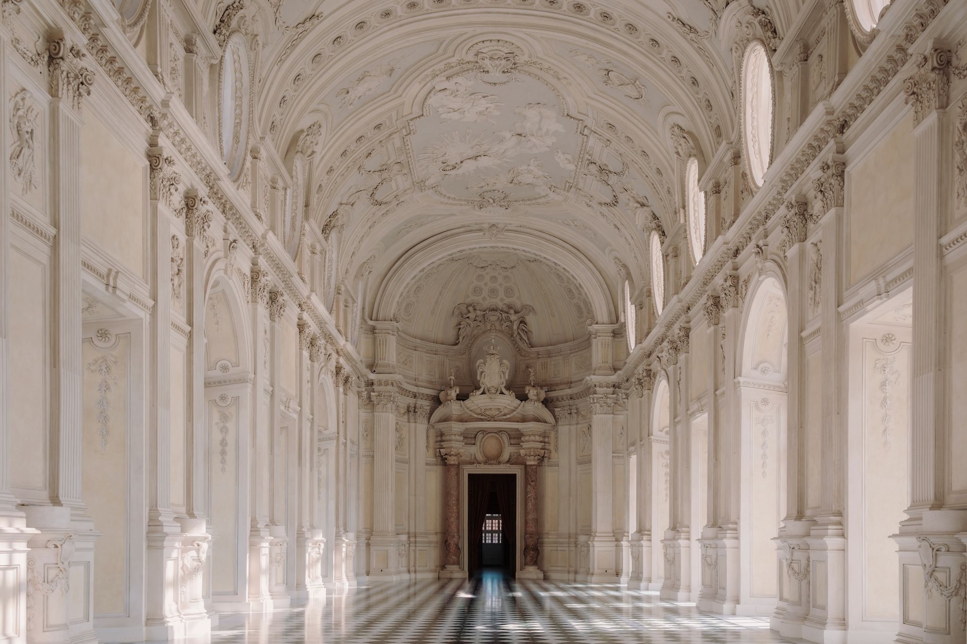 CheChic - Destination wedding Italy - Wedding in Piemonte at Venaria Reale - Turin - header Luxury Destination weeding in Italy at Reggia di Venaria in Piemonte